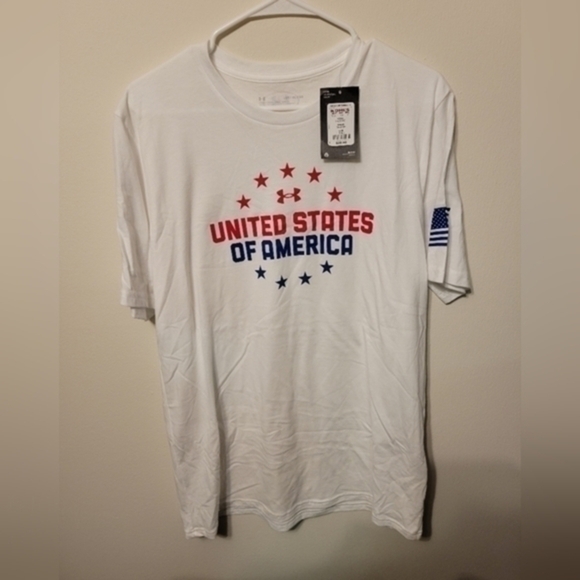 Under Armour‎ Shirt - Picture 1 of 3